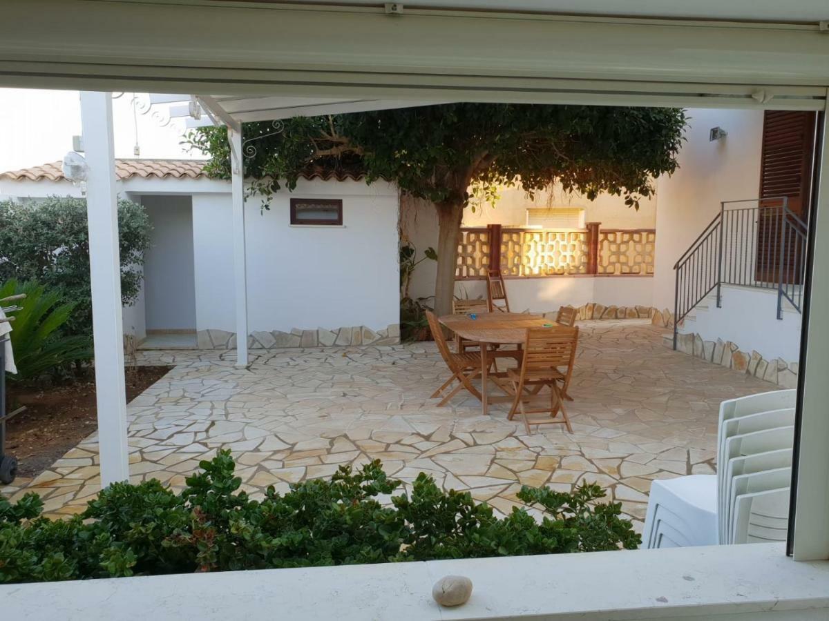 Triscina 83 Vila Exterior foto